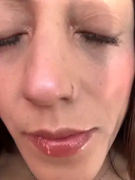 ElectraPink  online show from November 27, 2025, 12:49 pm