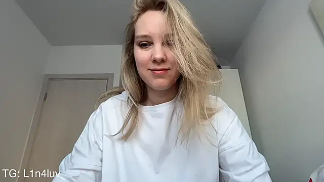 AIicaparkerc online show from February 13, 2026, 7:52 am