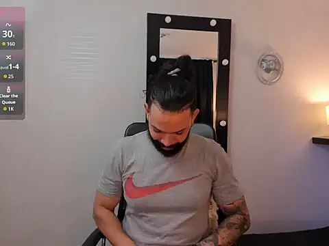 AlukardBig online show from November 29, 2025, 12:38 pm