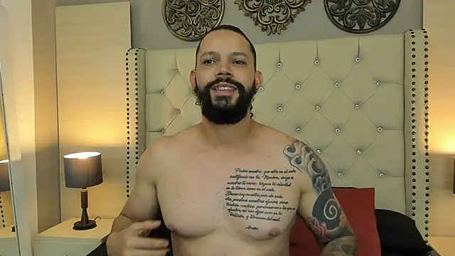 AlukardBig online show from October 20, 2025, 8:42 pm