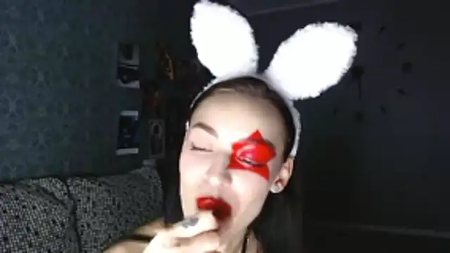 Daphne Darkthorn online show from October 30, 2025, 5:32 pm