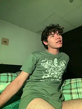 Im Camii online show from November 17, 2025, 6:45 pm