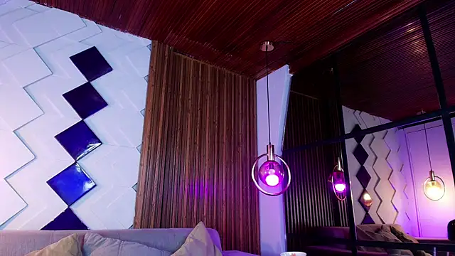 CinnamonHeat online show from January 14, 2026, 11:14 am