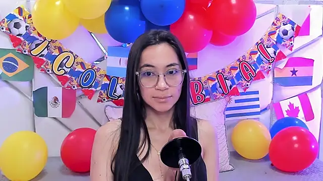 GabbiePrice online show from June 29, 2026, 2:06 pm