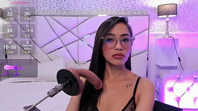 GabbiePrice online show from April 21, 2026, 12:12 pm