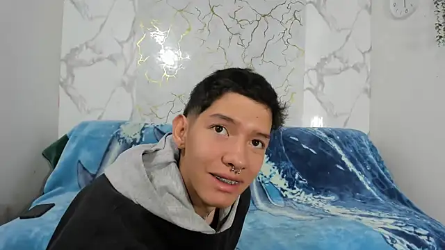 heyy noah11 online show from June 8, 2026, 1:22 pm