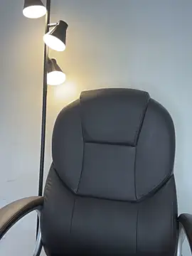  Isabella 1 online show from February 9, 2026, 2:53 am