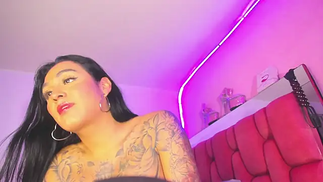 BiancaValentinna online show from July 24, 2026, 10:17 pm