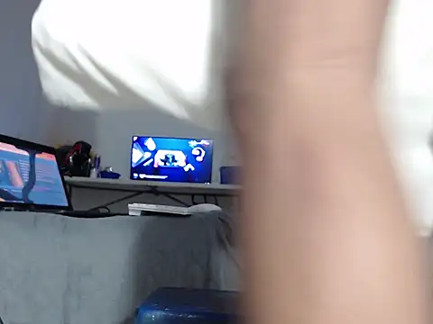 TinyStarz online show from December 1, 2025, 8:59 am