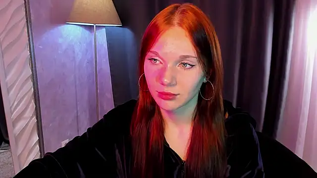 MargoViento online show from November 5, 2025, 8:56 pm