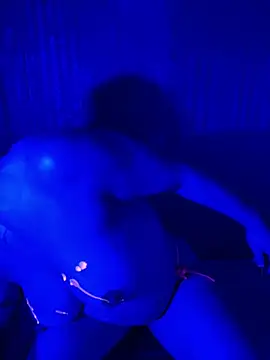 niki la rose 2 0 online show from June 7, 2026, 9:03 am