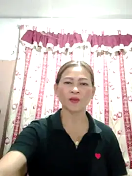 Snapshot of merr_ann123 chatting on May 17, 2026, 10:48 am merr ann123 online show from May 17, 2026, 10:48 am