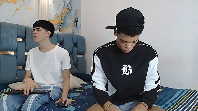 EMPIRE BOYS1 online show from February 26, 2026, 7:25 pm