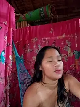 Snapshot of sweet_lara33 chatting on October 18, 2025, 1:07 am sweet lara33 online show from October 18, 2025, 1:07 am