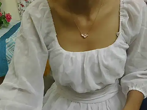 hii tanisha online show from November 4, 2025, 5:11 am