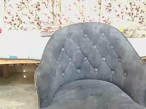 hii tanisha online show from November 15, 2025, 6:28 am