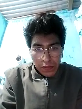 Rizz Latino online show from October 11, 2025, 7:42 am