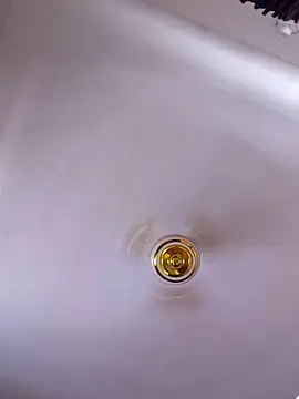 Snapshot of Tanha18 chatting on February 26, 2026, 9:20 am Tanha18 online show from February 26, 2026, 9:20 am