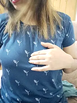 Snapshot of Tanha18 chatting on February 19, 2026, 6:16 pm Tanha18 online show from February 19, 2026, 6:16 pm