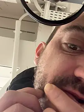 AlexGogo23 online show from February 17, 2026, 4:54 am