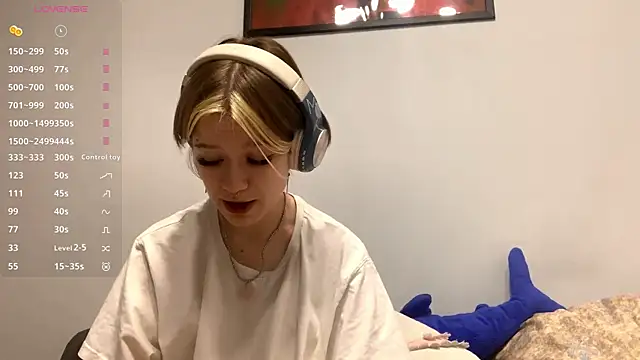 LorRebak online show from October 21, 2025, 10:58 am