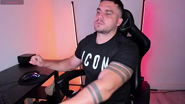 Danielbateson online show from October 11, 2025, 12:28 pm