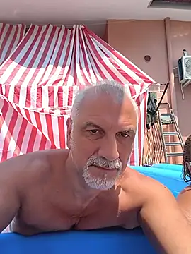 Monellaxx online show from June 27, 2026, 12:00 pm