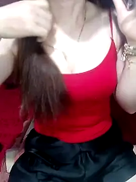 LeanaLy online show from April 5, 2026, 12:28 am