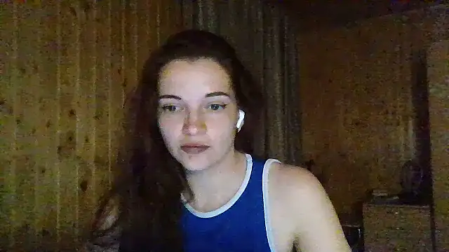 Snapshot of AmeliieLaFleur chatting on May 16, 2026, 7:13 pm AmeliieLaFleur online show from May 16, 2026, 7:13 pm