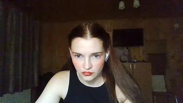 AmeliieLaFleur online show from July 28, 2026, 8:34 pm