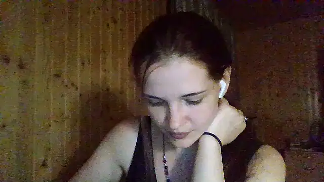 Snapshot of AmeliieLaFleur chatting on May 17, 2026, 7:36 pm AmeliieLaFleur online show from May 17, 2026, 7:36 pm
