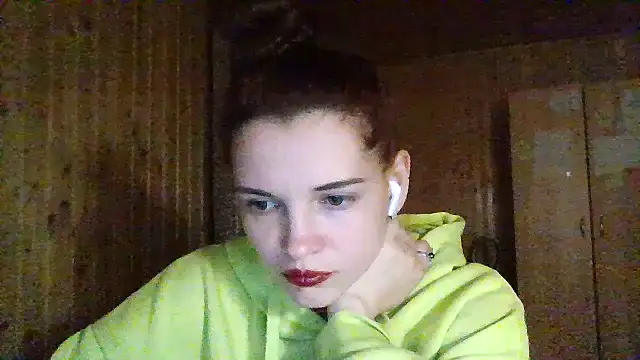 Snapshot of AmeliieLaFleur chatting on May 8, 2026, 8:01 pm AmeliieLaFleur online show from May 8, 2026, 8:01 pm