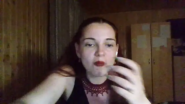 AmeliieLaFleur online show from May 6, 2026, 7:18 pm