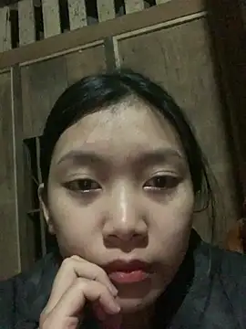 linh-lan1 online show from February 4, 2026, 12:44 pm