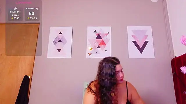 Snapshot of chubbykinkyygirl chatting on July 8, 2026, 1:01 pm chubbykinkyygirl online show from July 8, 2026, 1:01 pm