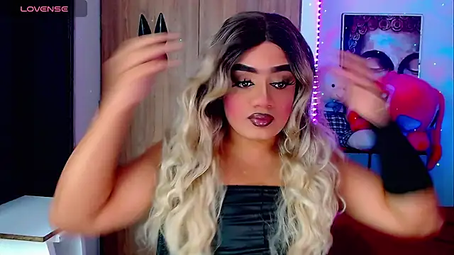 Sofiabigcock22 online show from October 17, 2025, 11:28 pm