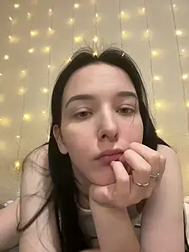  LovelyDana  online show from October 13, 2025, 4:30 pm