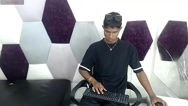 Mick storm online show from February 6, 2026, 6:59 pm