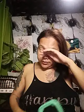 trishacummerts online show from July 18, 2026, 8:06 pm