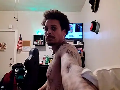 Snapshot of swipeswanger chatting on March 17, 2026, 12:02 am swipeswanger online show from March 17, 2026, 12:02 am