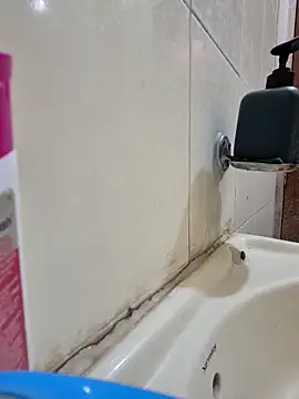 Snapshot of crawlerdrill chatting on February 7, 2026, 3:14 am crawlerdrill online show from February 7, 2026, 3:14 am