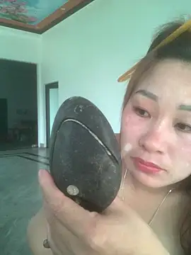 Linh sexyy online show from March 25, 2026, 7:52 am