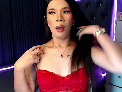 Snapshot of TashaTgirl chatting on November 7, 2025, 2:27 am TashaTgirl online show from November 7, 2025, 2:27 am