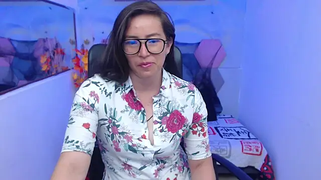 Lui Fer01 online show from October 29, 2025, 11:31 am