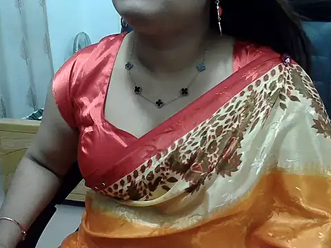 SexyRani2000 online show from June 26, 2026, 2:56 pm