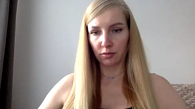 Snapshot of Neralith chatting on July 19, 2026, 4:37 pm Neralith online show from July 19, 2026, 4:37 pm
