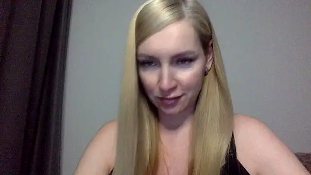 Snapshot of Neralith chatting on August 5, 2026, 6:24 pm Neralith online show from August 5, 2026, 6:24 pm