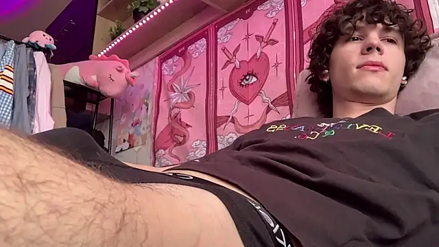 Jeremy1Scott online show from May 8, 2026, 5:00 am