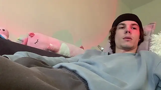 Jeremy1Scott online show from June 22, 2026, 4:53 am