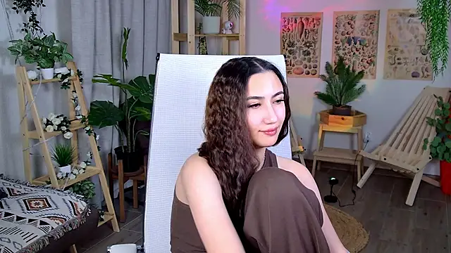 RebeckaThornton online show from December 22, 2025, 10:15 am